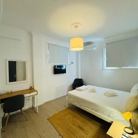 B&g In The Center Of Διαμέρισμα Πάτρα